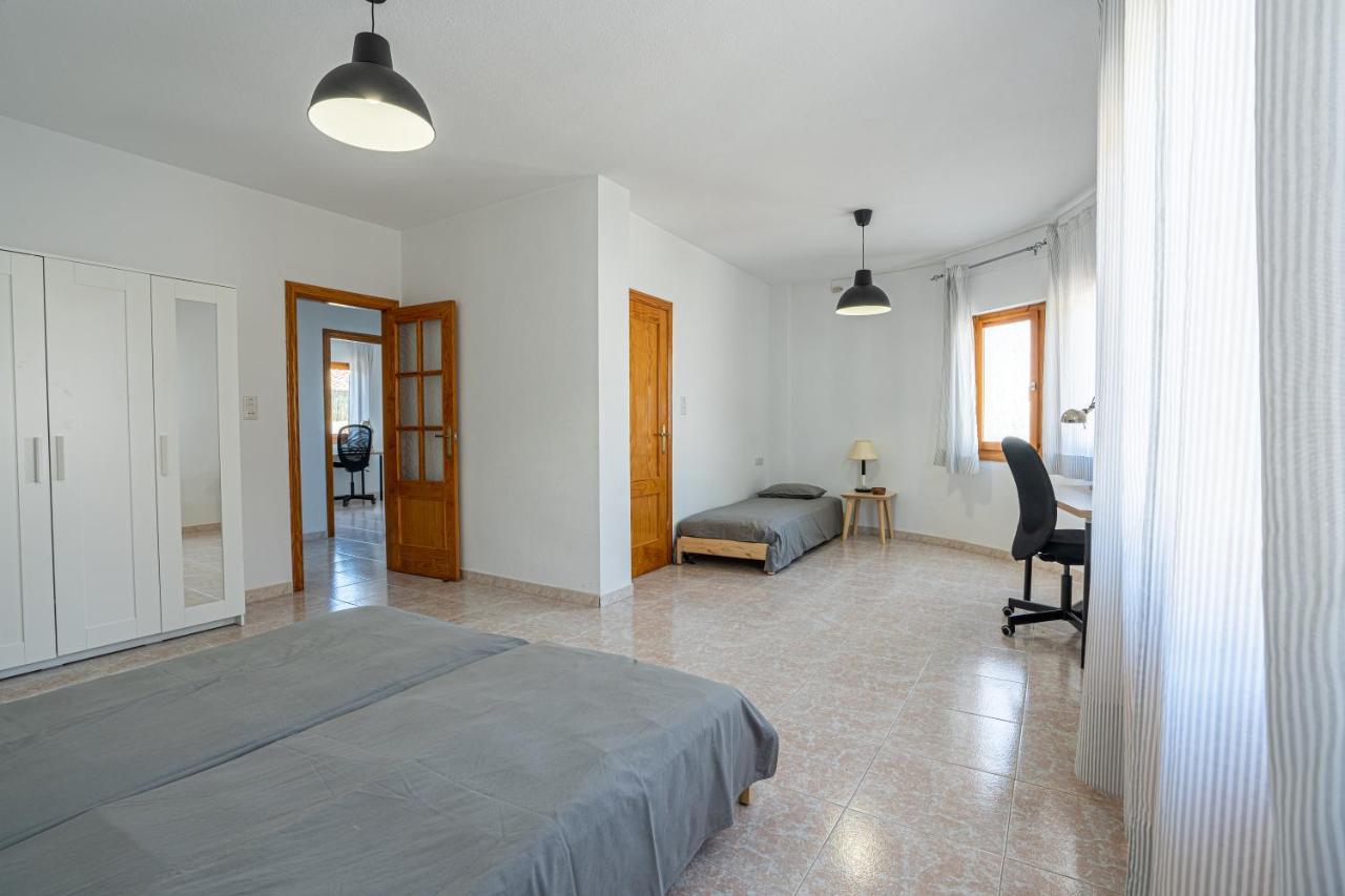 Casa Granada Budget Haus Bei Granada 두르칼 외부 사진